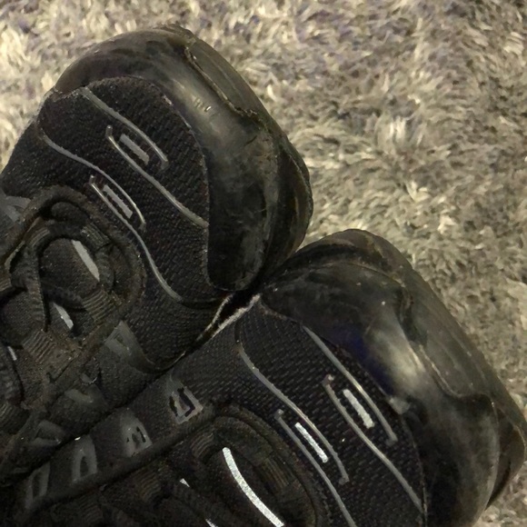 KIDS NIKE AIR MAX BLACK SNEAKERS SIZE 1 YOUTH - Picture 5 of 13